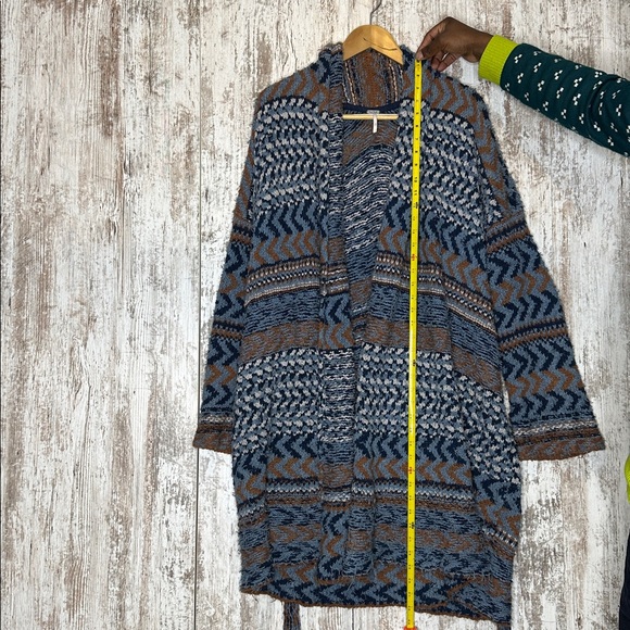 Free People Iona Wrap Cardigan Sweater | Boho Chunky Knit Sz Medium - Picture 6 of 8